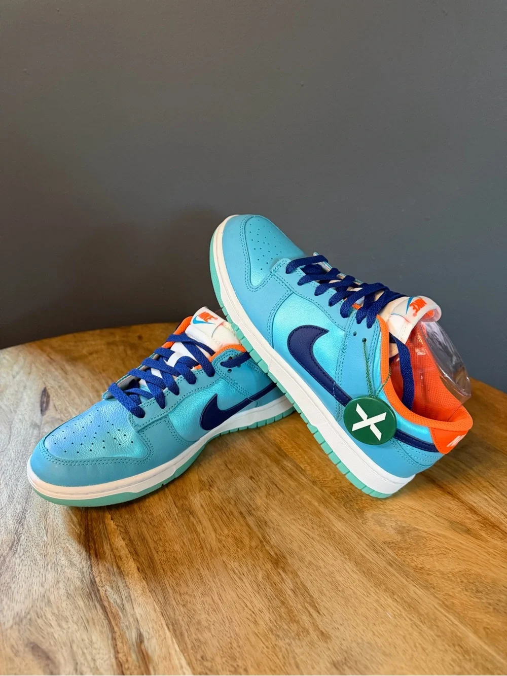 Nike Men’s Turquoise & Navy Low-Top Sneakers with Orange Accents. Size 8. No Box